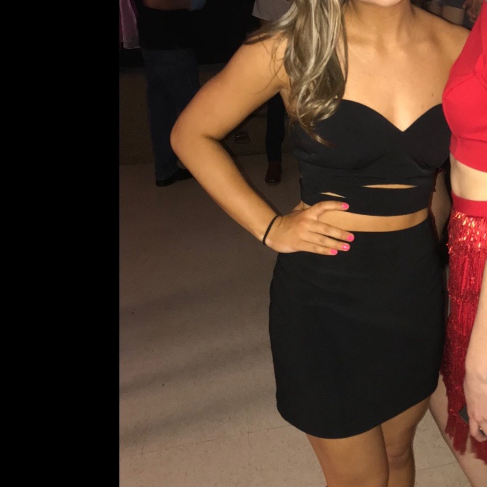 SHERRI HILL DRESS
